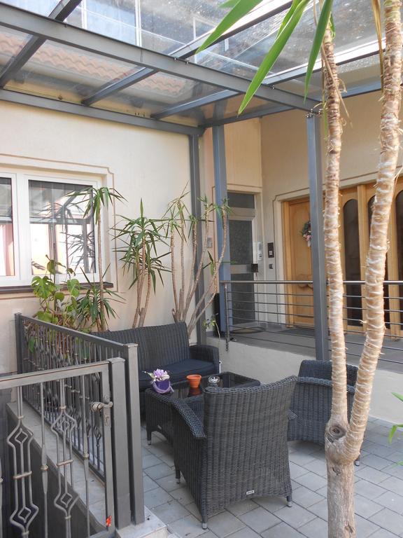Apartment-Pension Schwalbennest Herzogenaurach Exterior photo